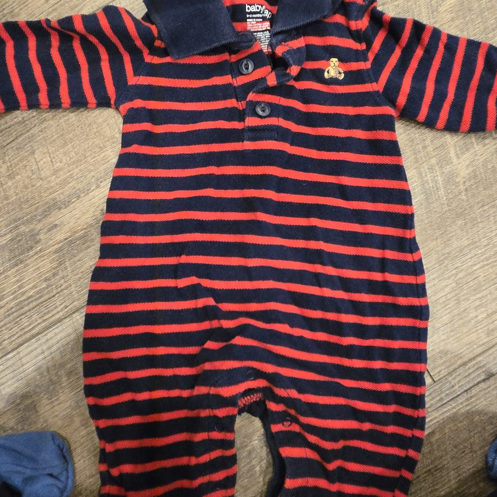 GAP Kids Striped Red and Navy Footie